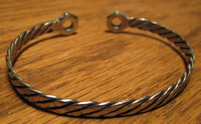 Cable Bracelet_1.jpg
